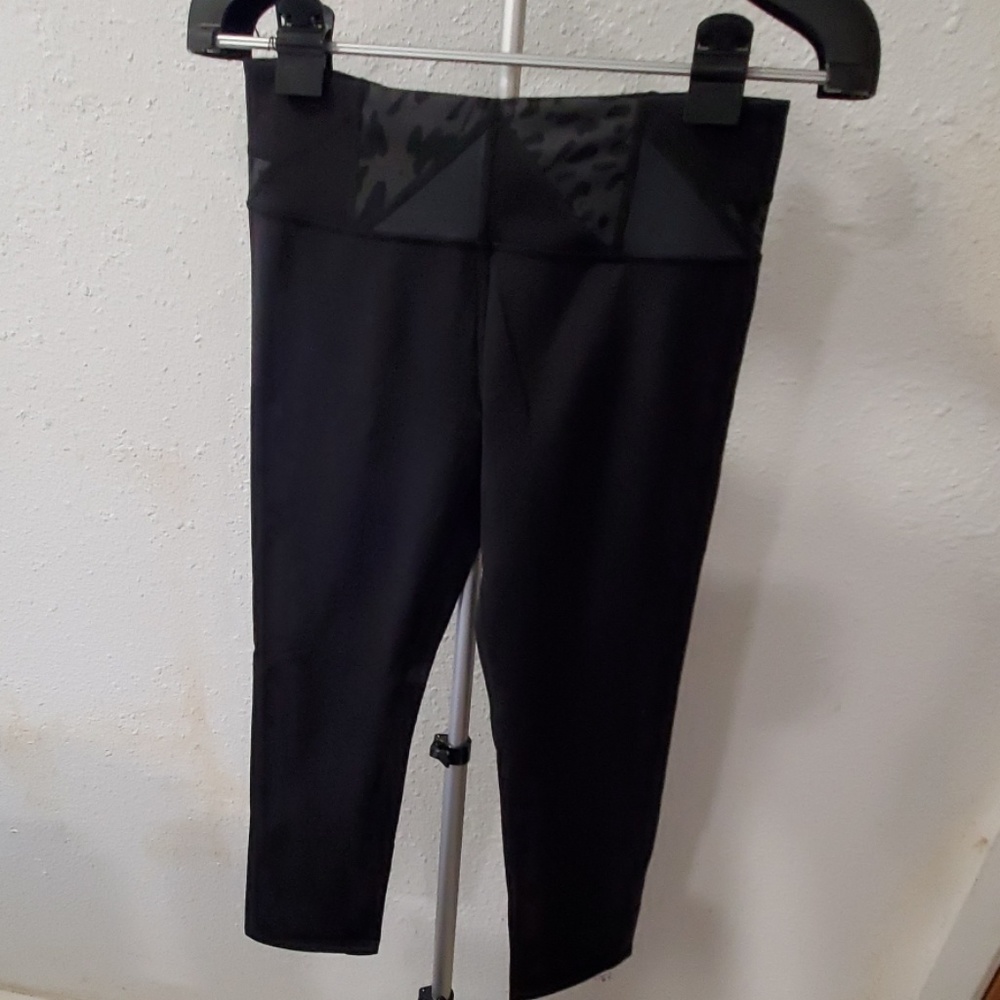 Lululemon Workout Capri